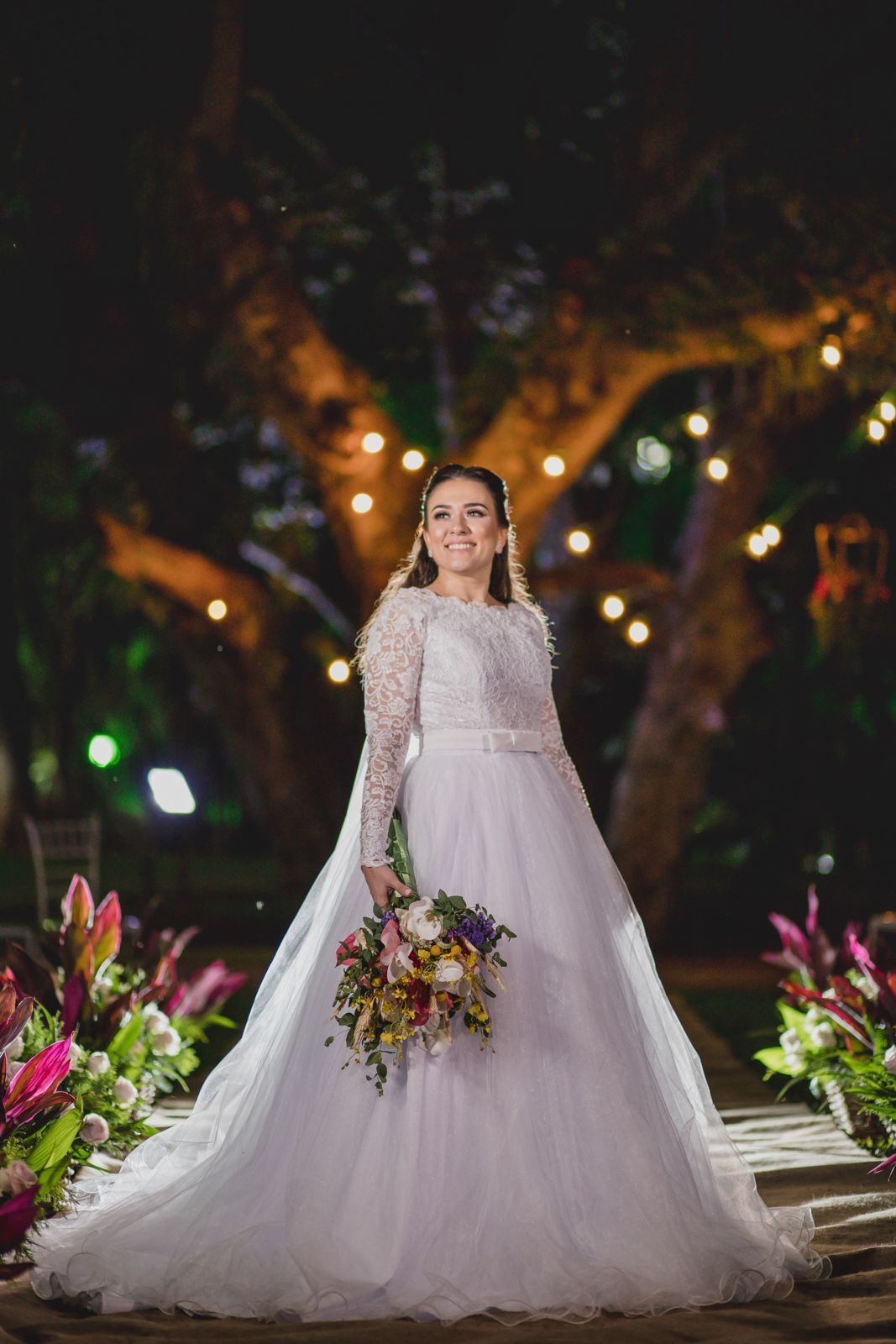 Foto Casamento debaixo da Figueira | Jéssica e Guilherme Foto Casamento debaixo da Figueira | Jéssica e Guilherme - Imagem 131