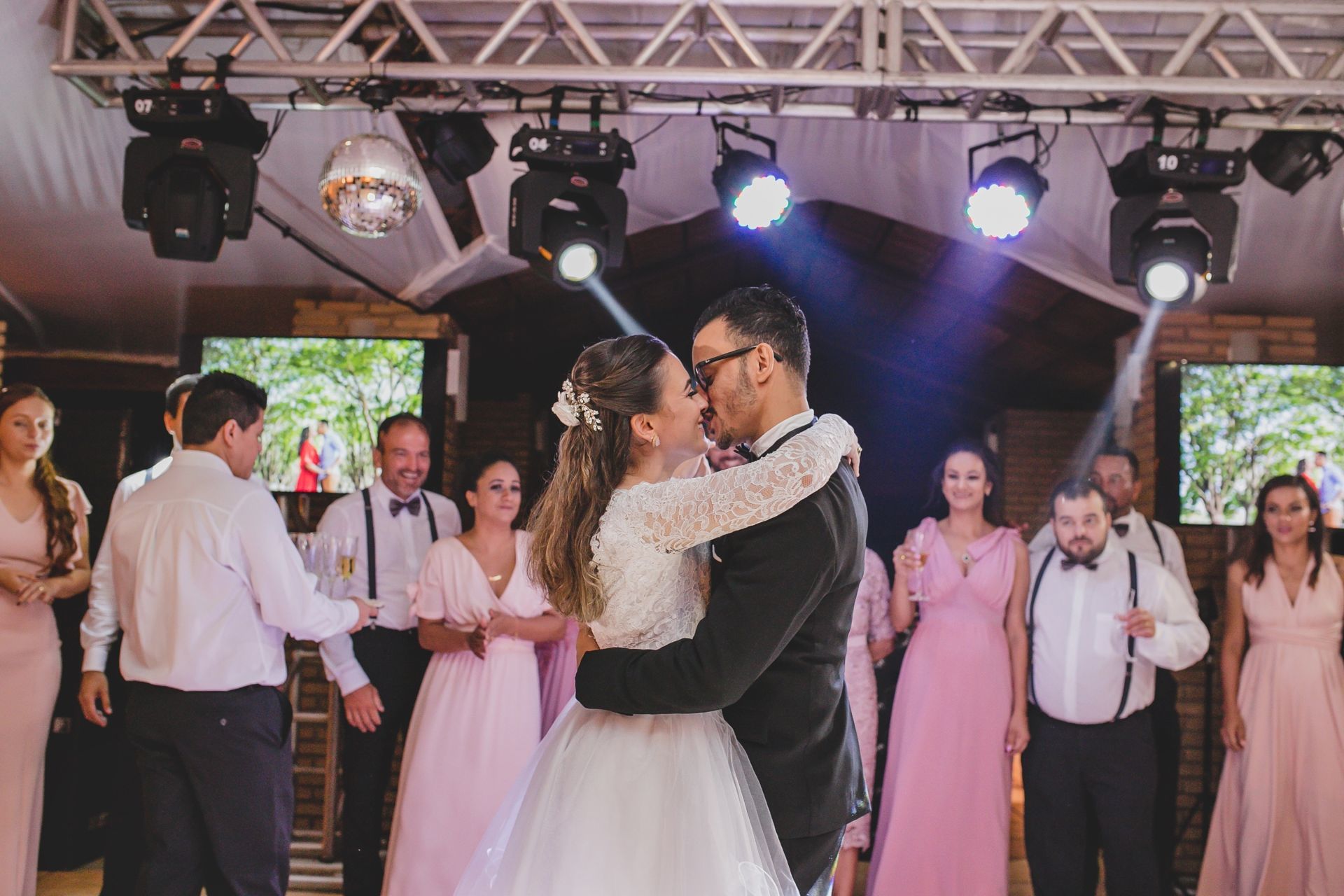 Foto Casamento debaixo da Figueira | Jéssica e Guilherme Foto Casamento debaixo da Figueira | Jéssica e Guilherme - Imagem 149