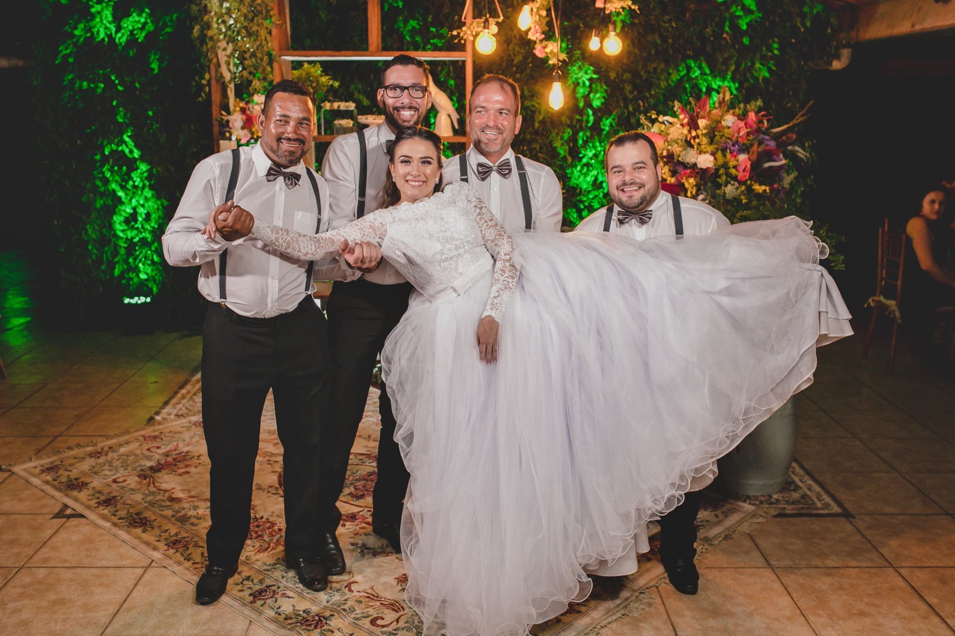 Foto Casamento debaixo da Figueira | Jéssica e Guilherme Foto Casamento debaixo da Figueira | Jéssica e Guilherme - Imagem 165